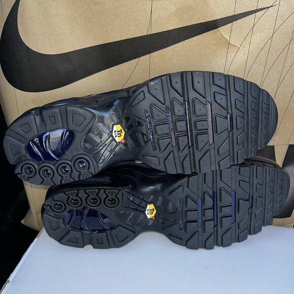 NEW Nike Air Max 95 By You Wolf Grey/Black HF0665-900 Men Size 9.5/ Womens 11 - Picture 6 of 8